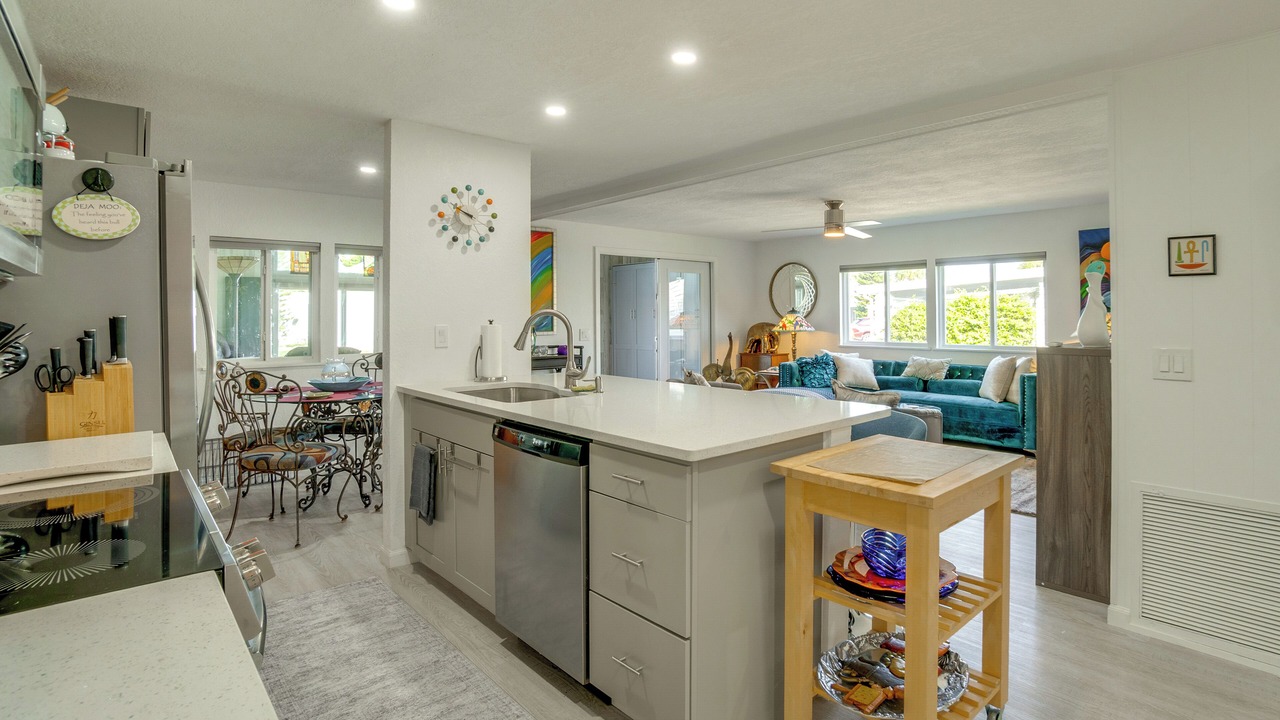 Photo of Kitchen in Maple Leaf