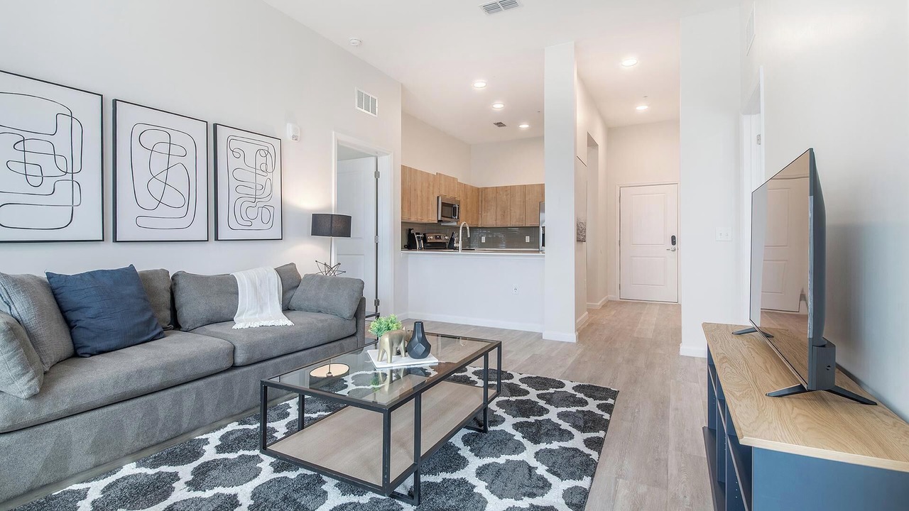 Photo of Livingroom in Florida Center