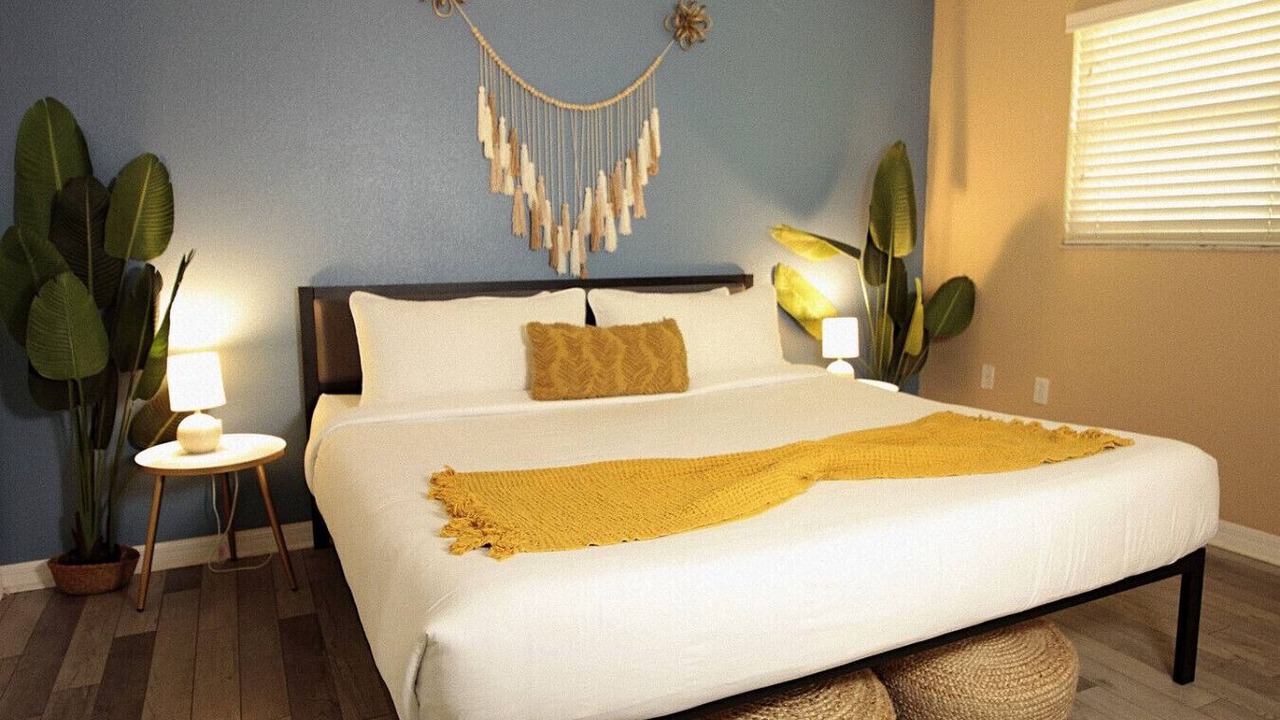 Photo of Bedroom in Arlington Park