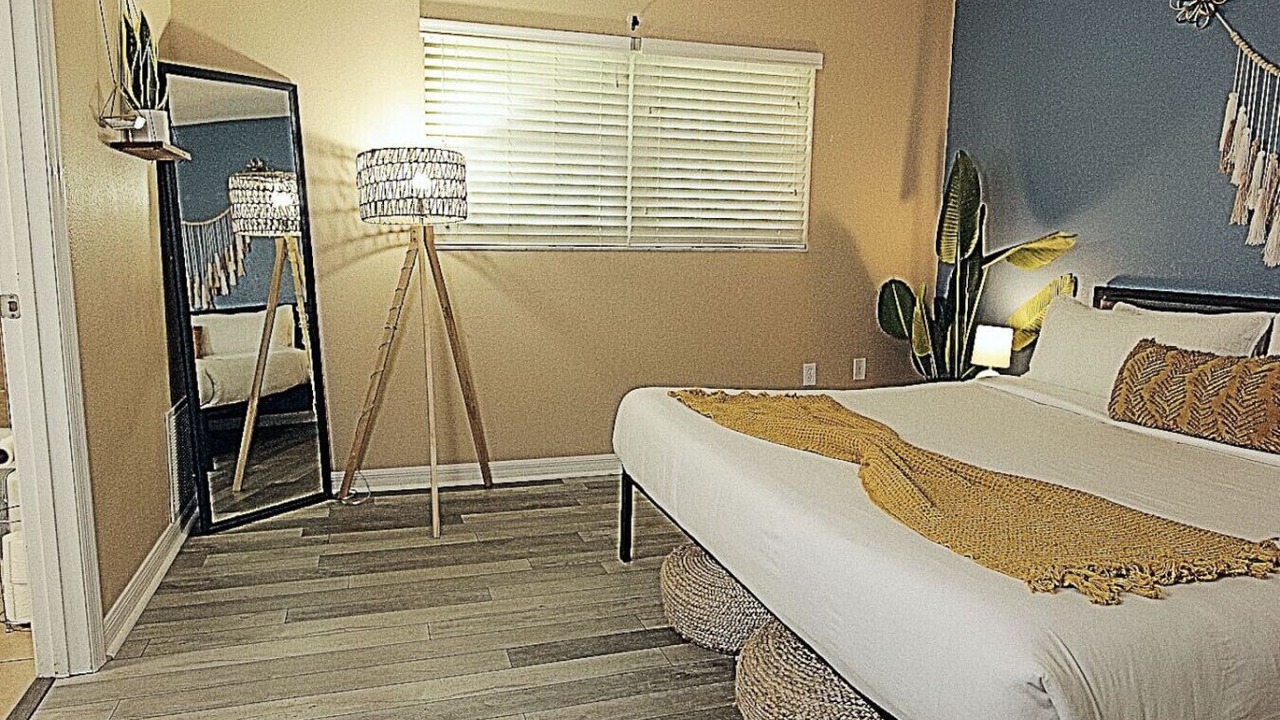 Photo of Bedroom in Arlington Park