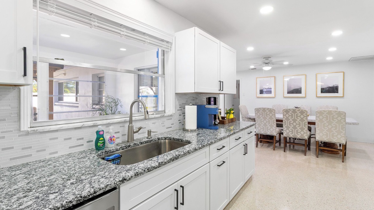 Photo of Kitchen in South Pinellas Community Council
