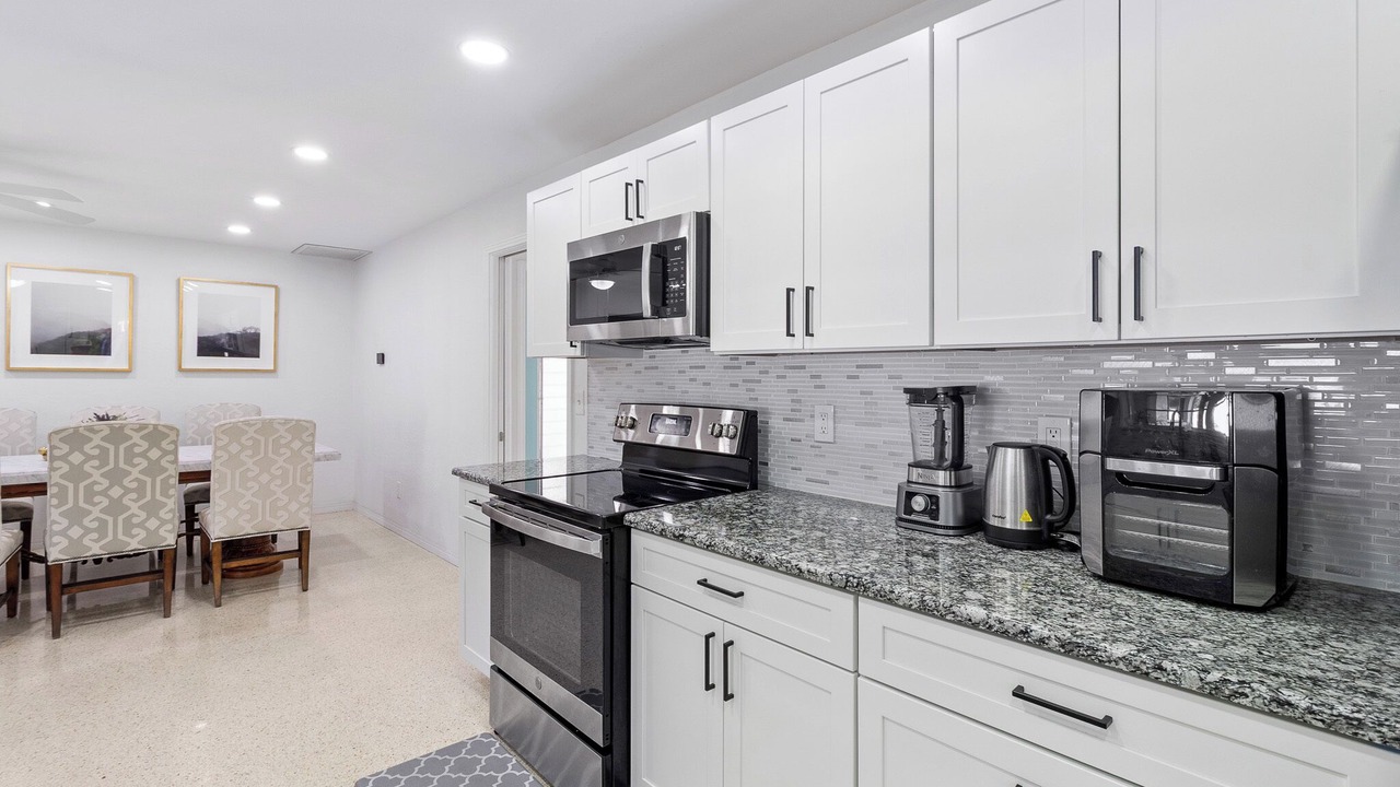 Photo of Kitchen in South Pinellas Community Council