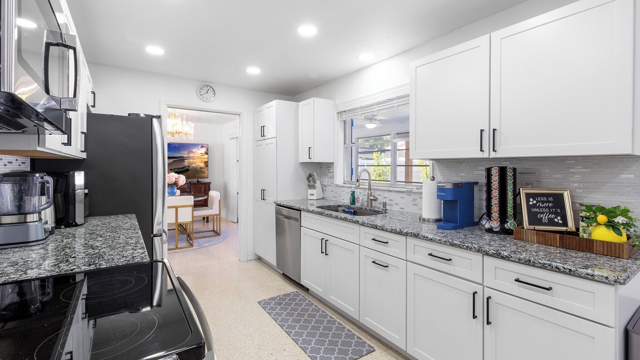 Photo of Kitchen in South Pinellas Community Council