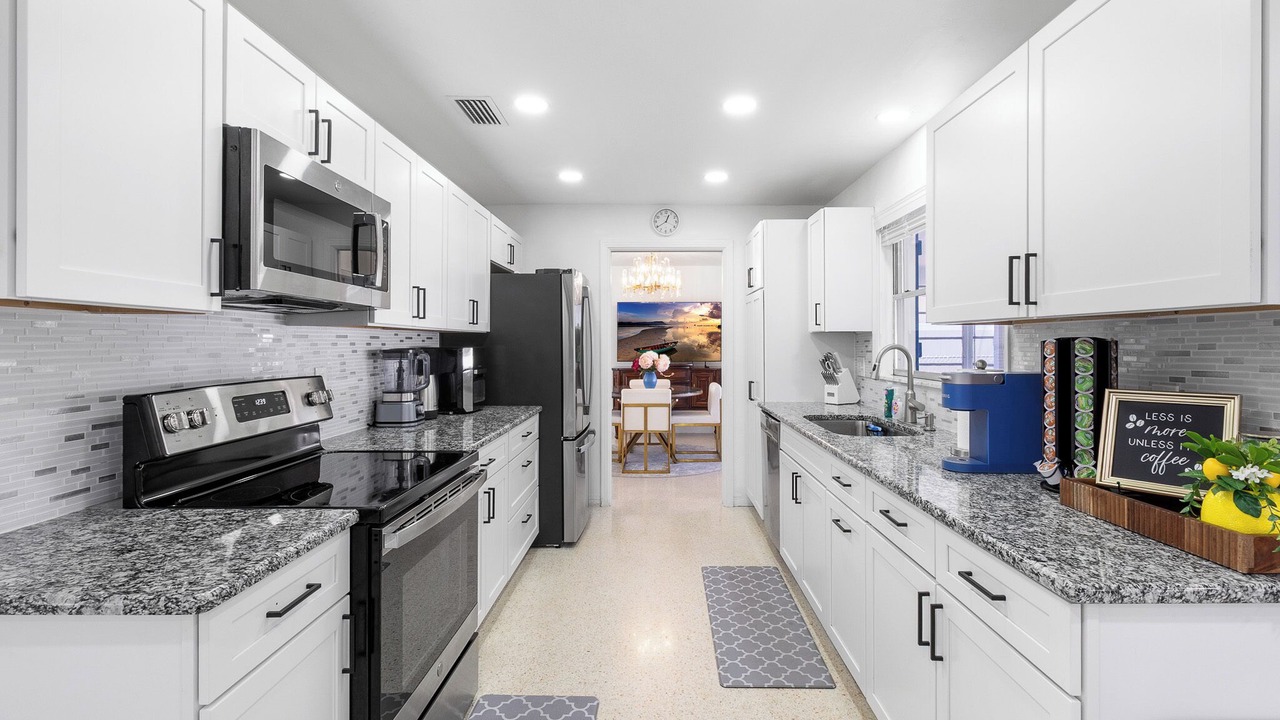 Photo of Kitchen in South Pinellas Community Council