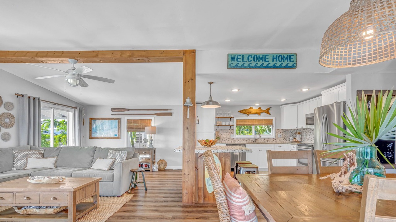Photo of Livingroom in Little Torch Key