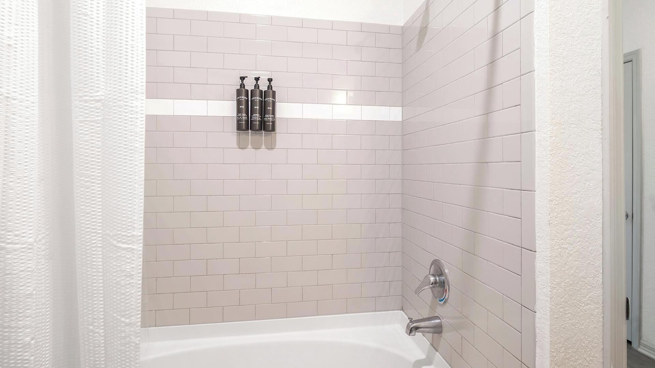 Photo of Bathroom in Fairvilla