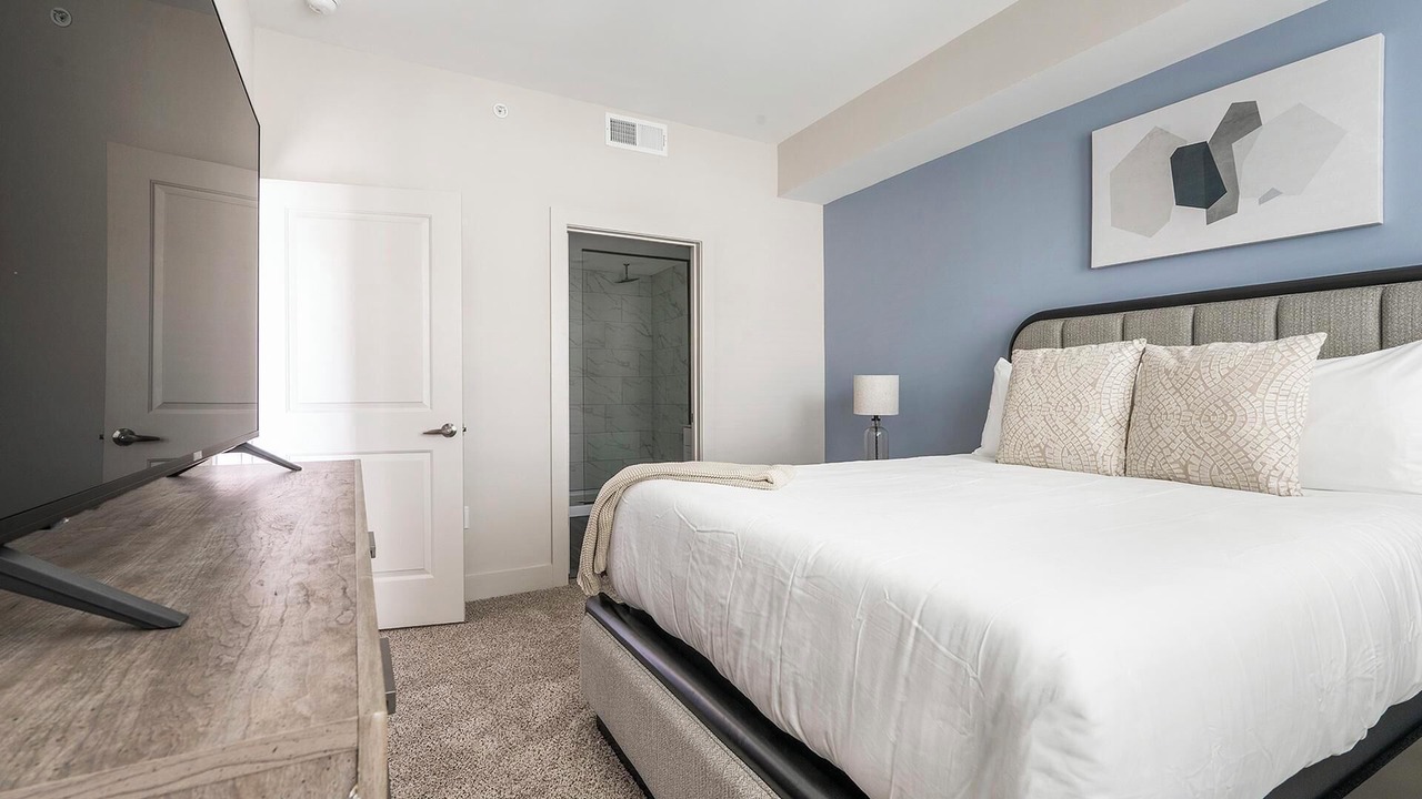 Photo of Bedroom in West 1st Street
