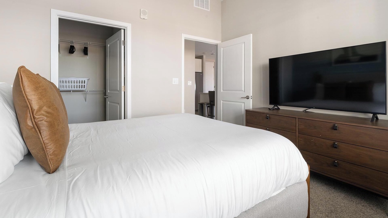 Photo of Bedroom in Bonita Shores