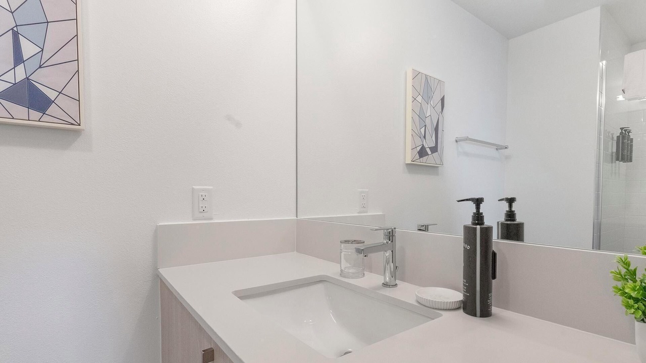 Photo of Bathroom in Overtown