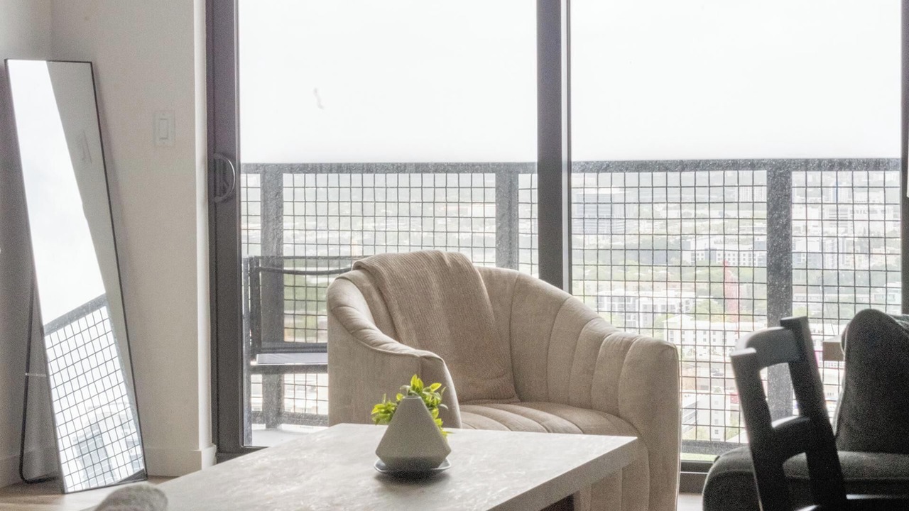 Photo of Livingroom in Overtown