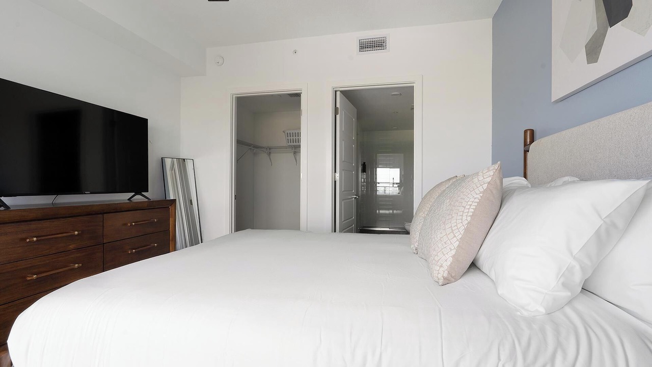 Photo of Bedroom in Overtown