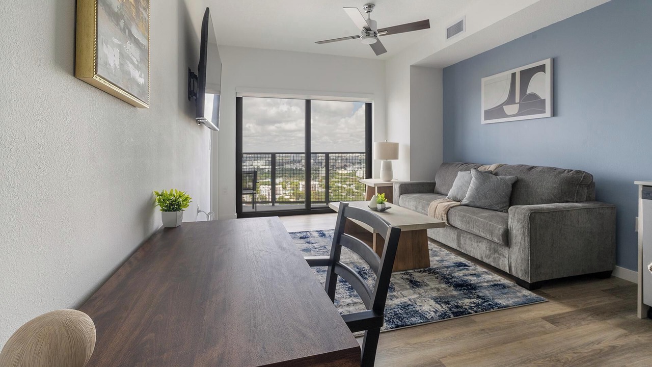 Photo of Livingroom in Overtown