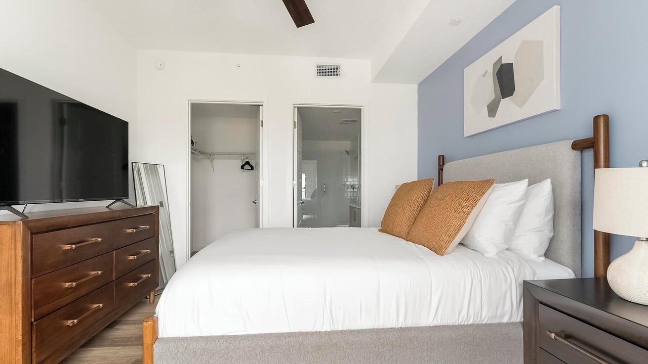 Photo of Bedroom in Overtown