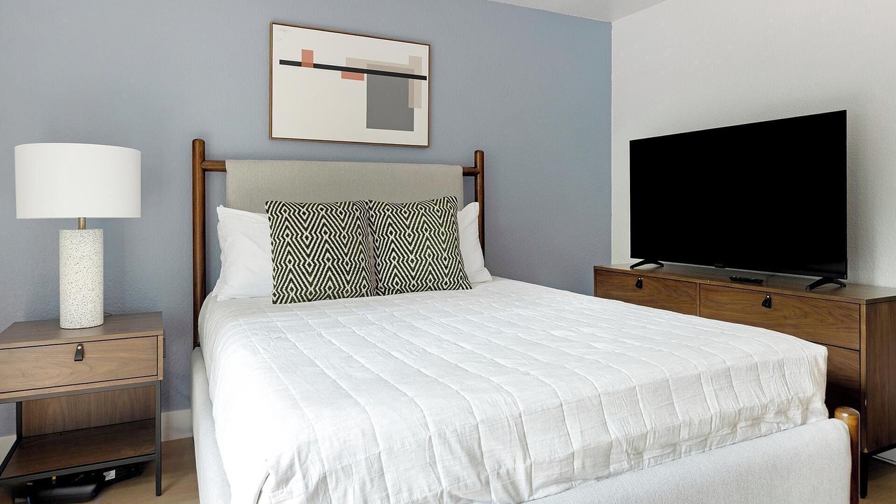Photo of Bedroom in Port Tampa City