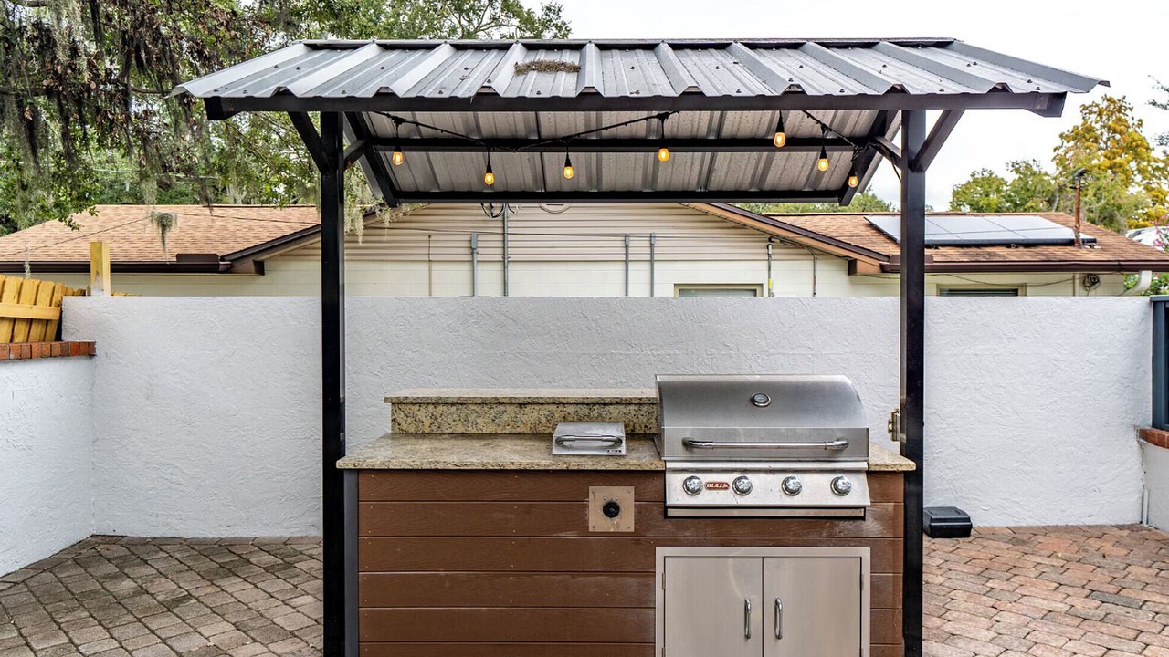 Photo of Patio Balcony in Port Tampa City