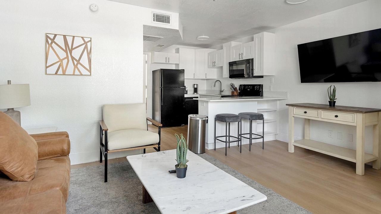 Photo of Livingroom in Port Tampa City