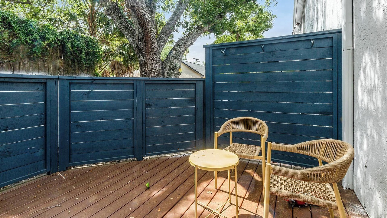 Photo of Patio Balcony in Port Tampa City