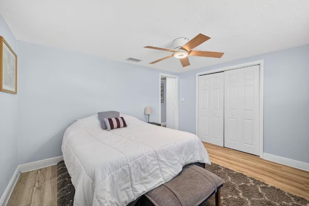 Photo of Bedroom in Forest Hills