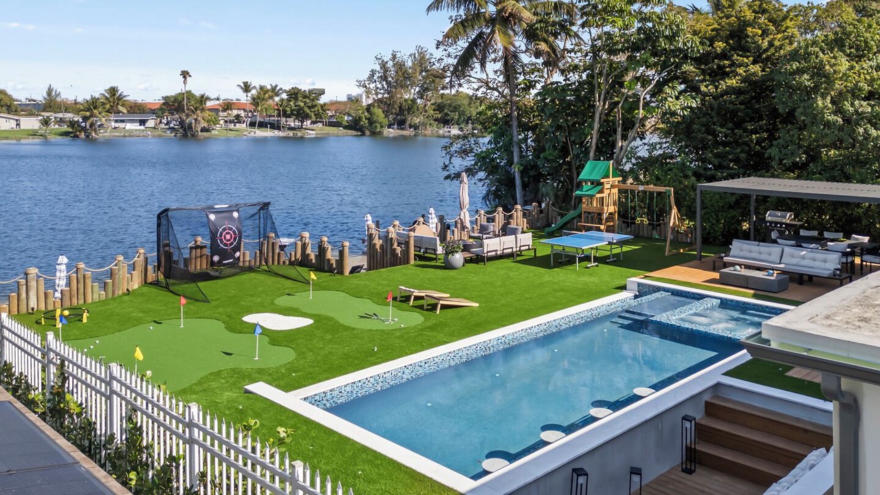 Photo of Outdoor in Miami Gardens