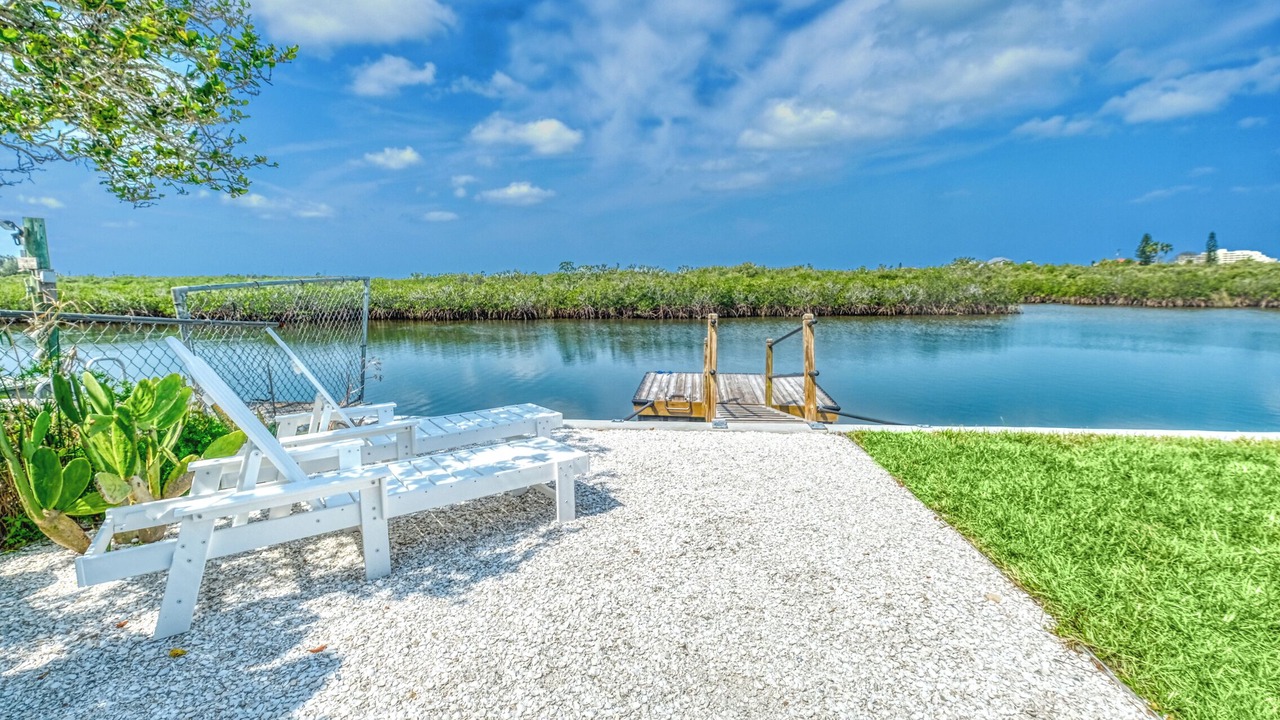Photo of Outdoor in Signal Cove