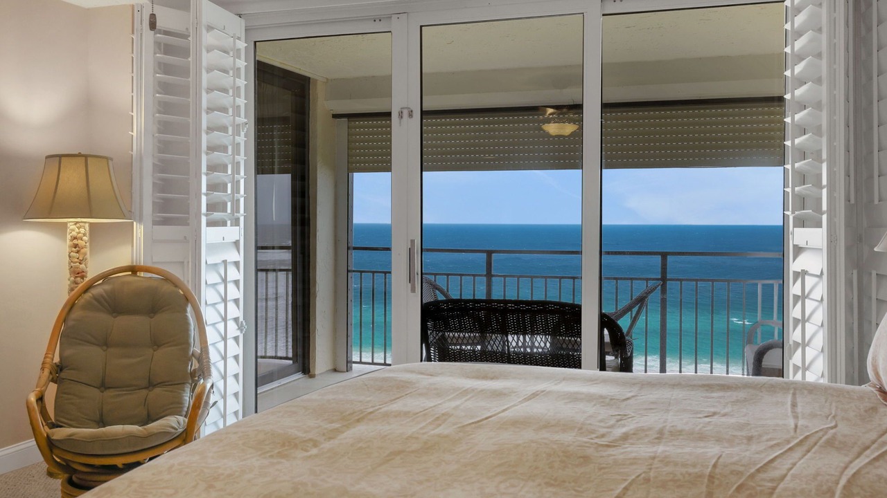 Photo of Bedroom in Crescent Beach