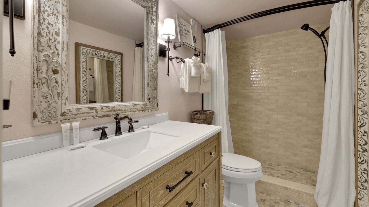 Photo of Bathroom in Crescent Beach