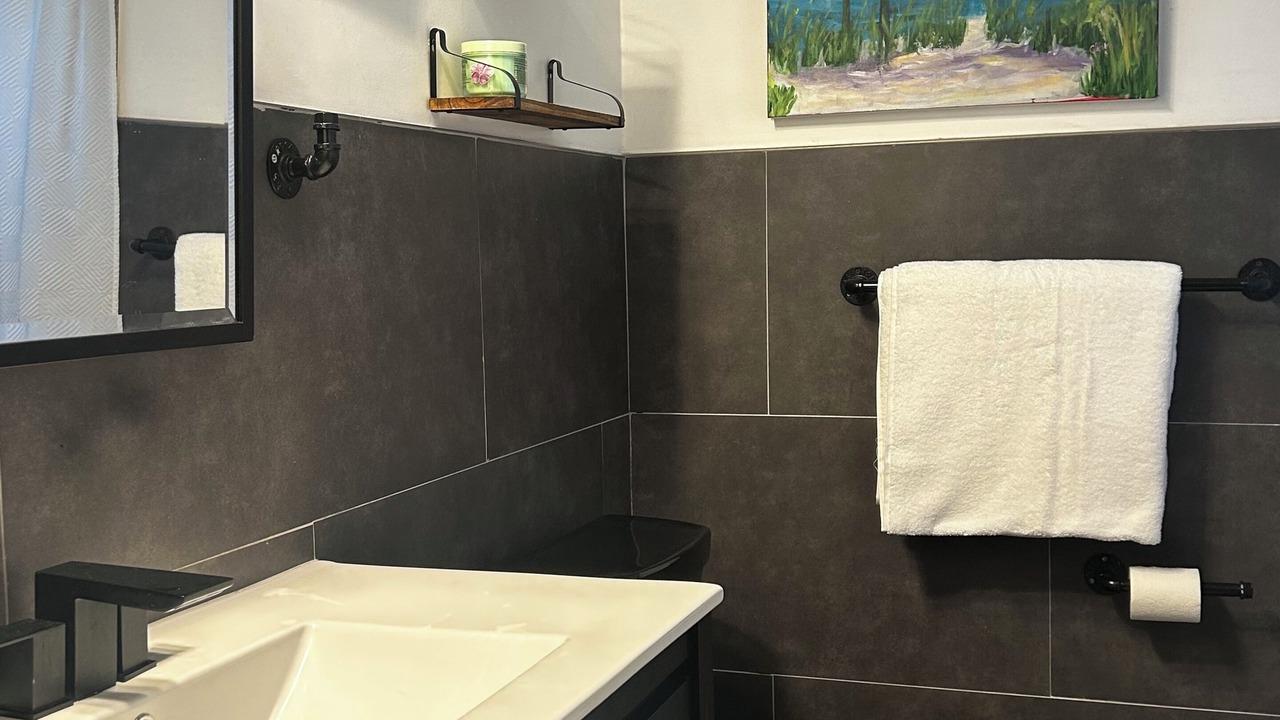 Photo of Bathroom in Mango Groves