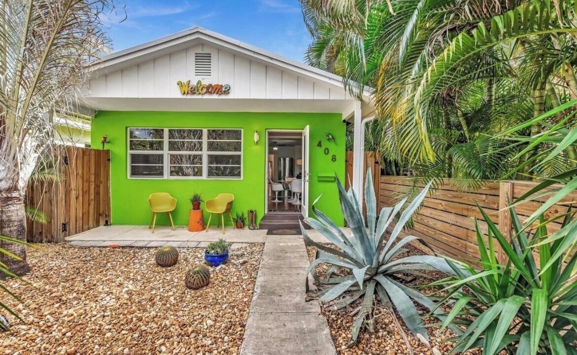 Photo of Patio Balcony in Mango Groves