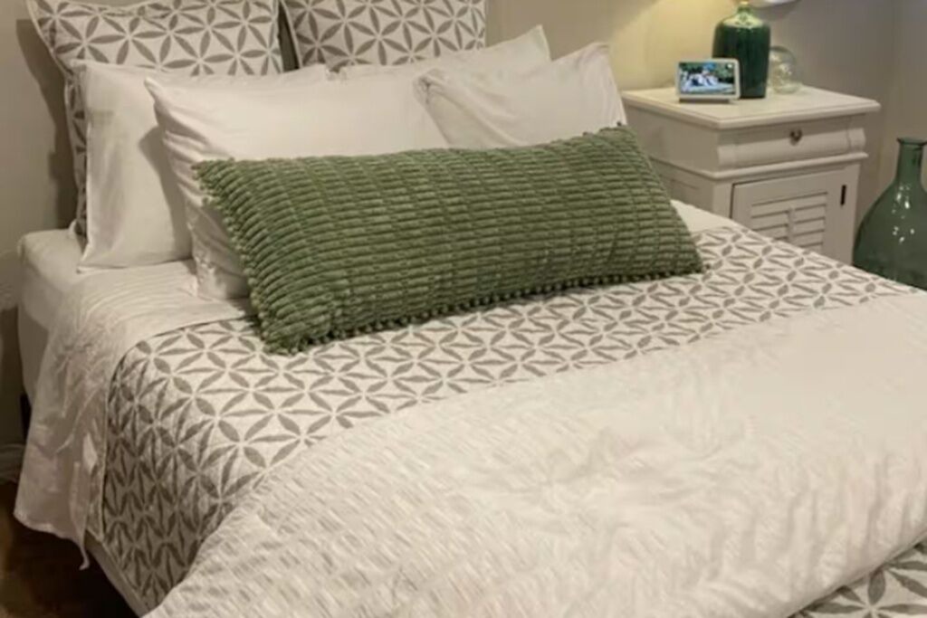 Photo of Bedroom in Plantation Estates