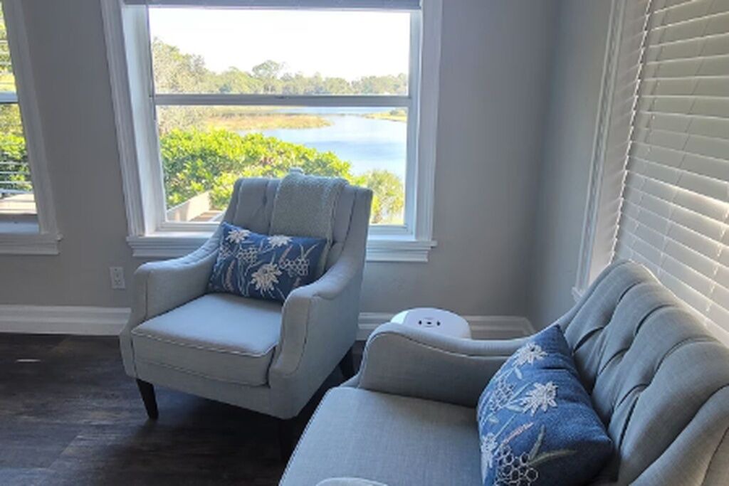 Photo of Livingroom in Plantation Estates
