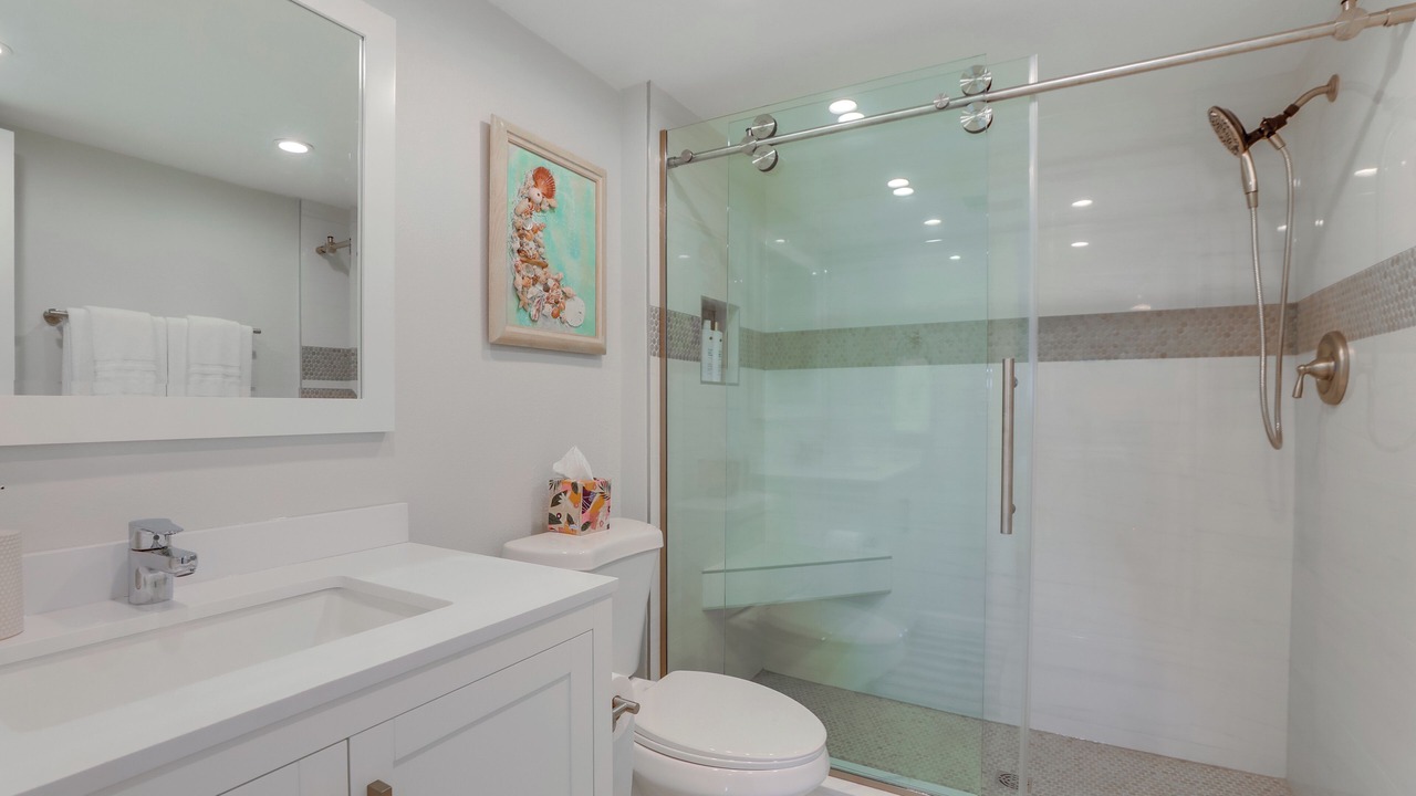 Photo of Bathroom in Englewood South