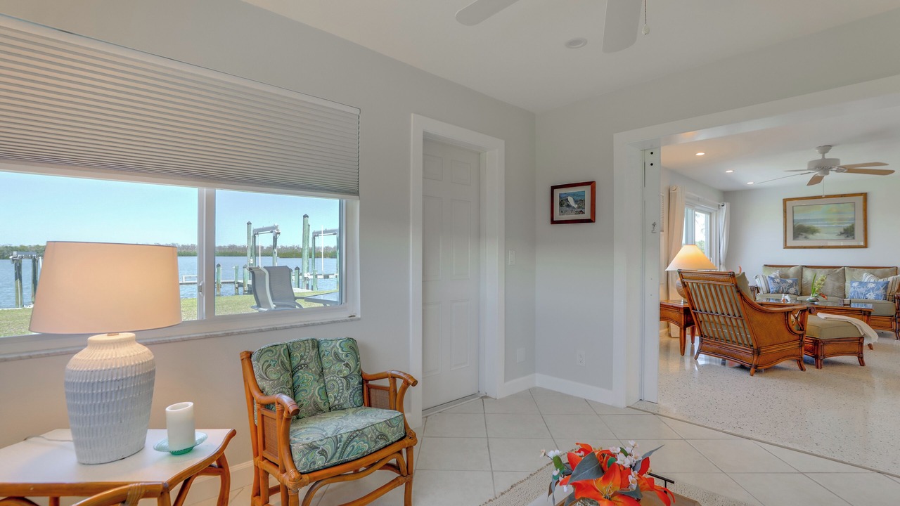Photo of Livingroom in Englewood South
