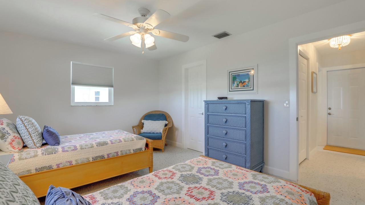 Photo of Bedroom in Englewood South