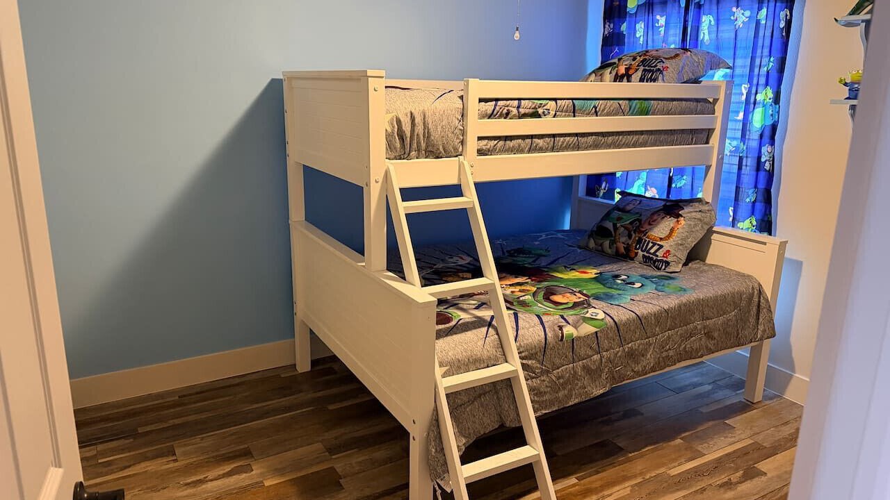 Photo of Bedroom in Clear Creek