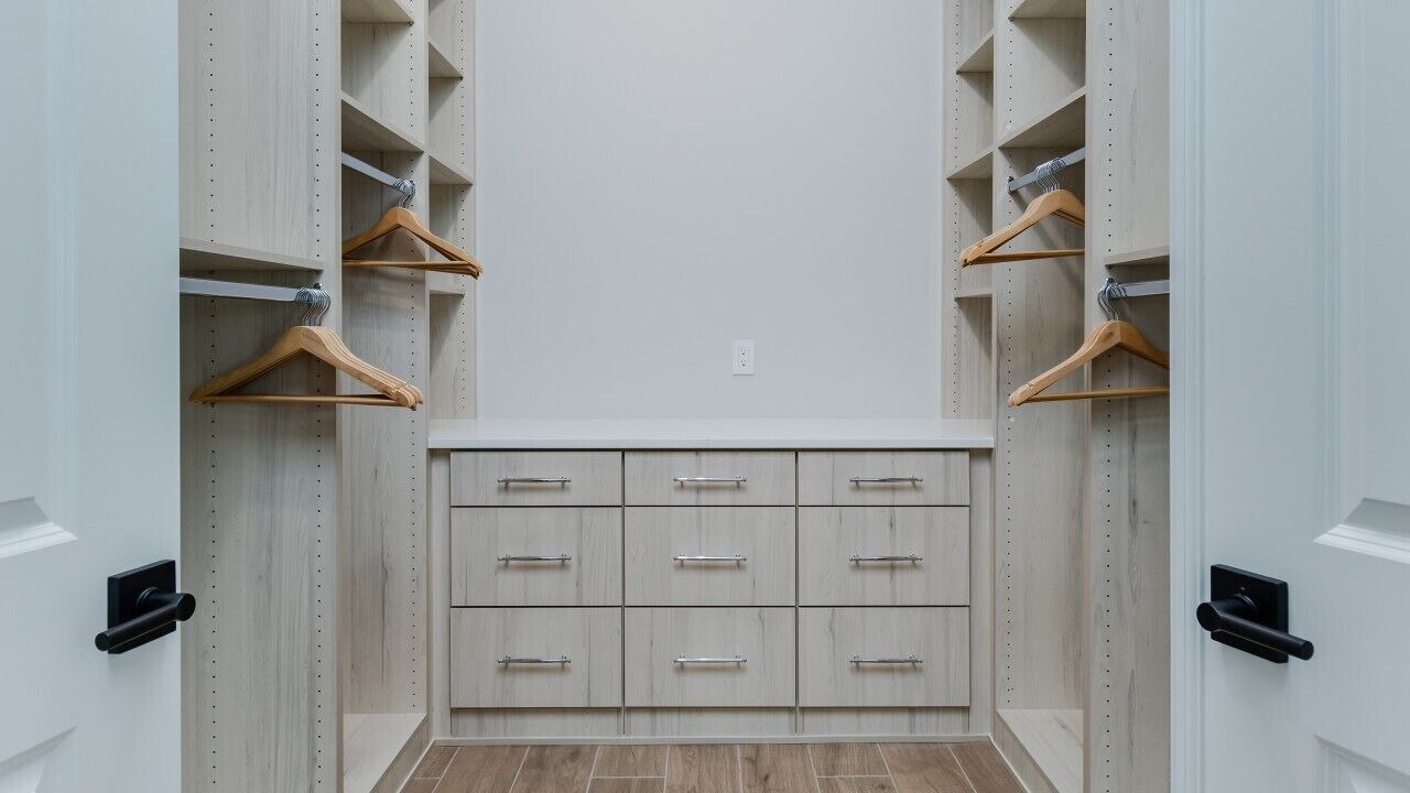 Photo of Others in Pelican