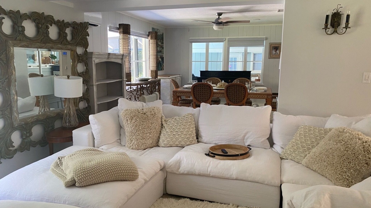 Photo of Livingroom in South Sarasota