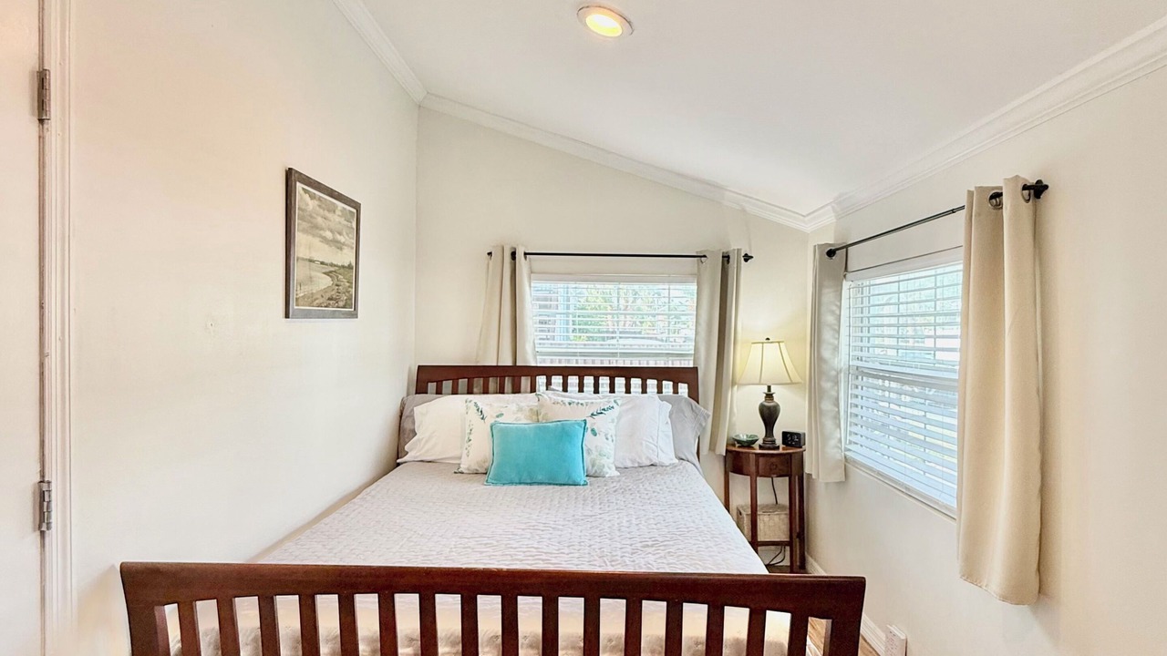 Photo of Bedroom in St. Petersburg - Clearwater