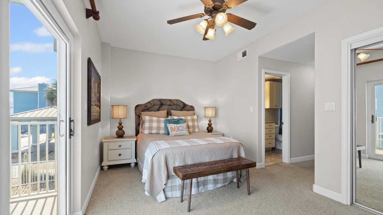 Photo of Bedroom in Pensacola Beach