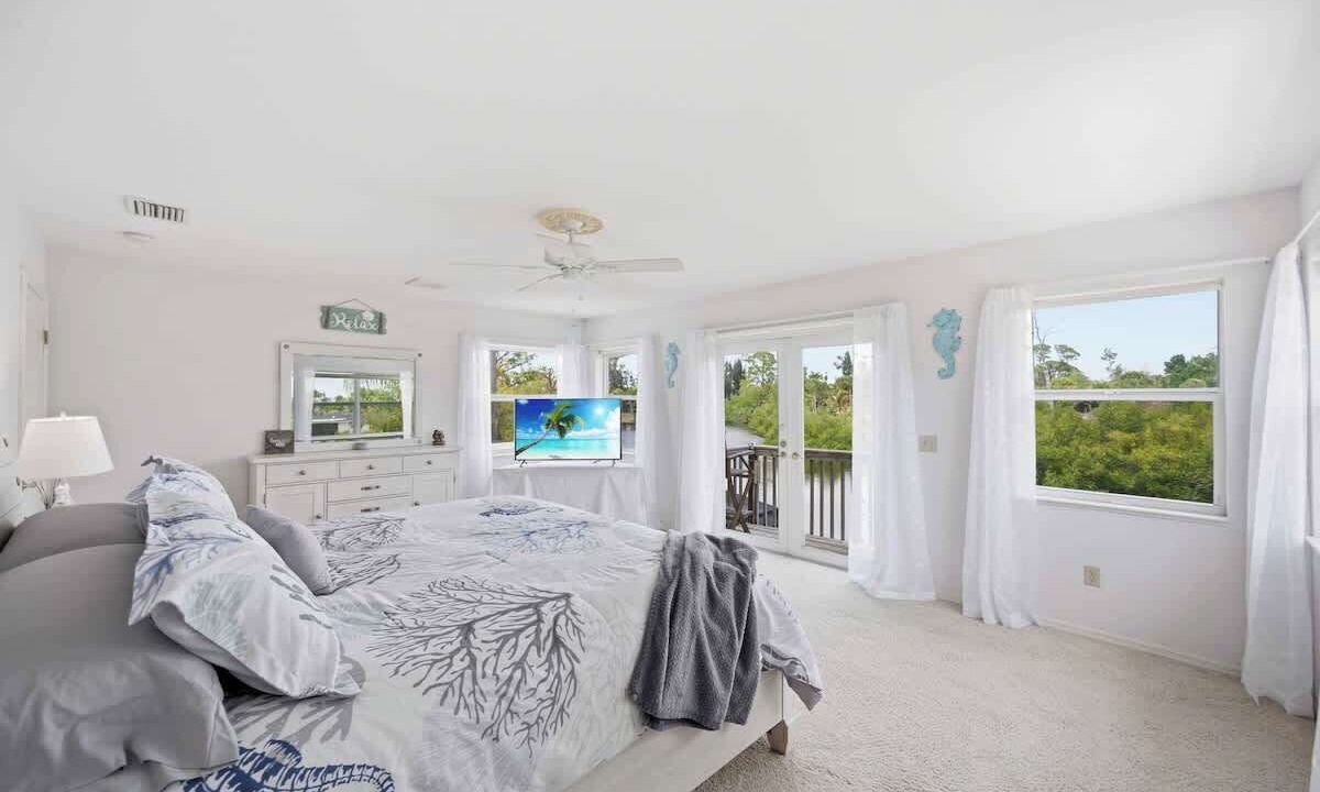 Photo of Bedroom in Englewood