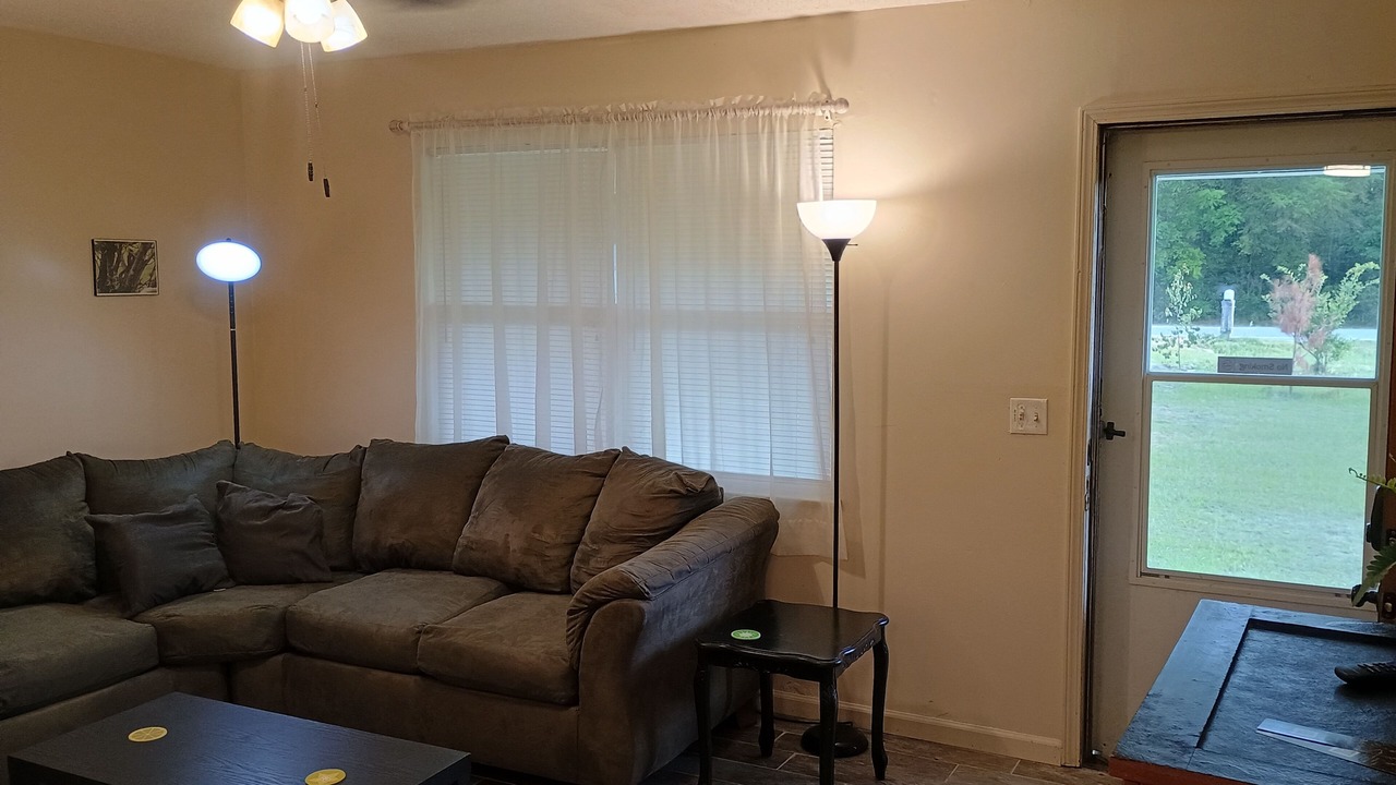 Photo of Livingroom in Greenwood