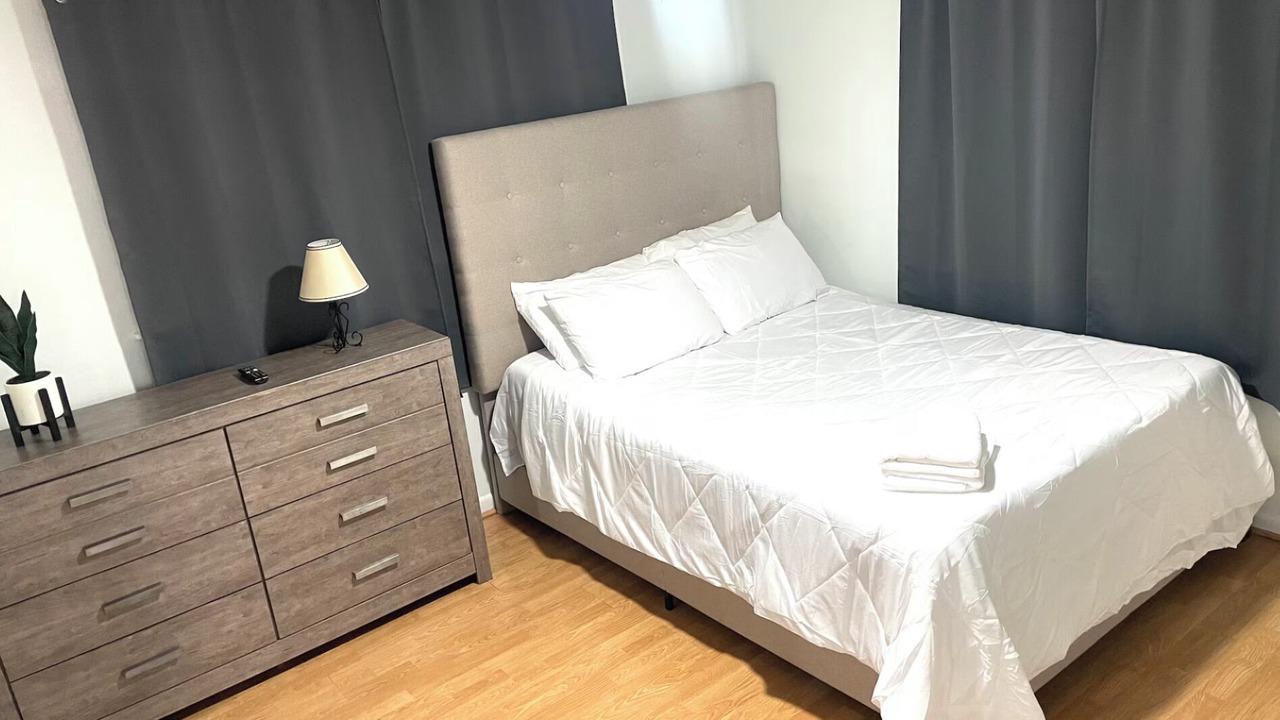Photo of Bedroom in San Carlos Park