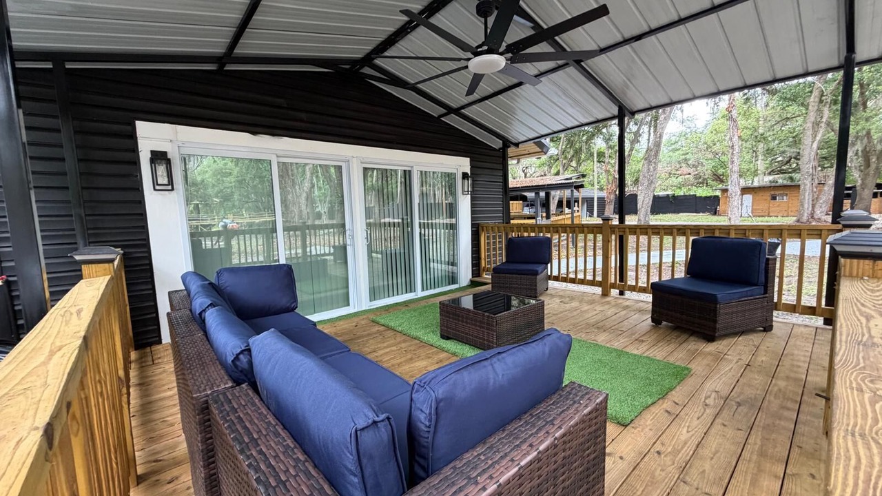 Photo of Patio Balcony in Wesley Chapel South