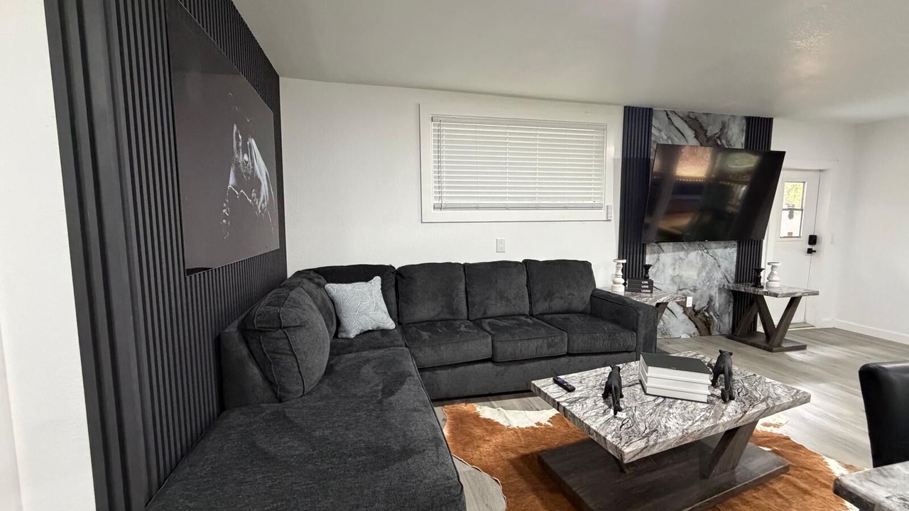 Photo of Livingroom in Wesley Chapel South