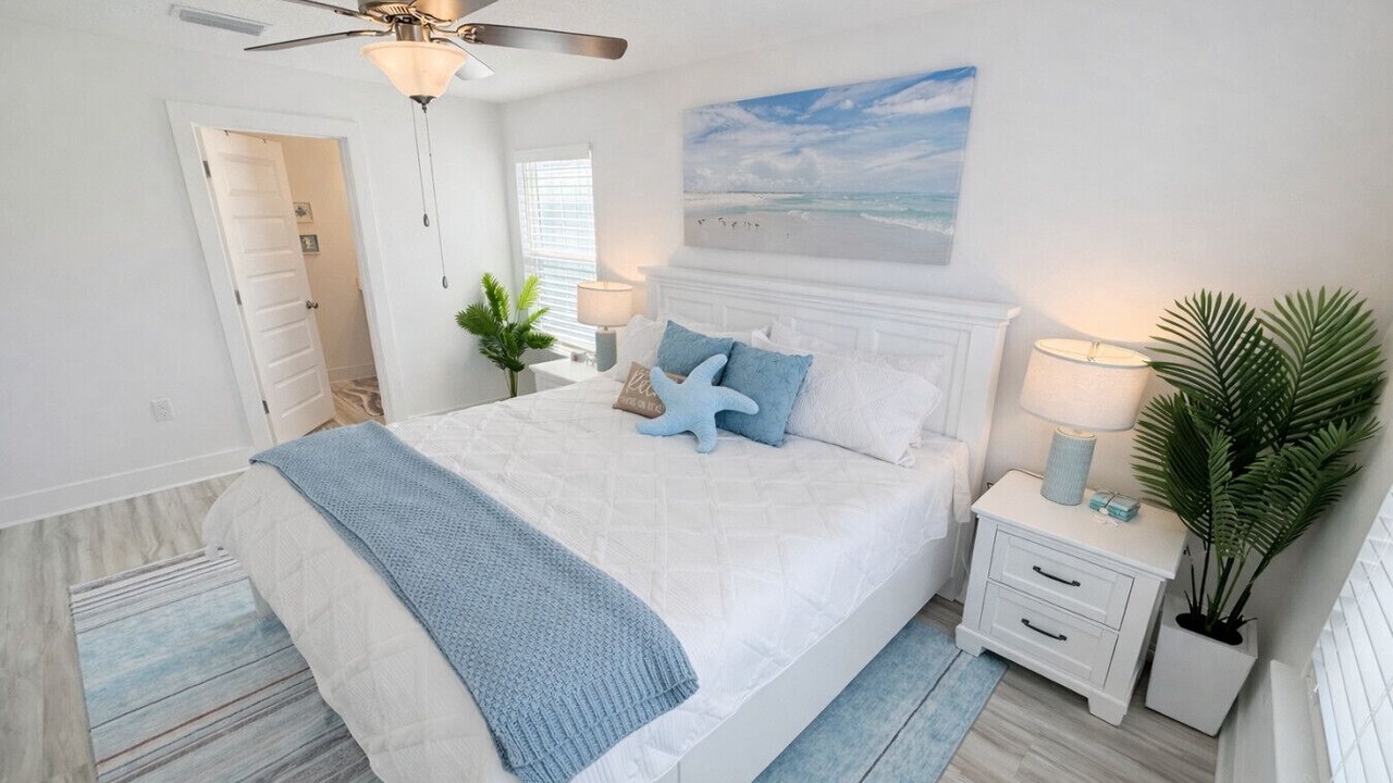 Photo of Bedroom in Santa Rosa Beach