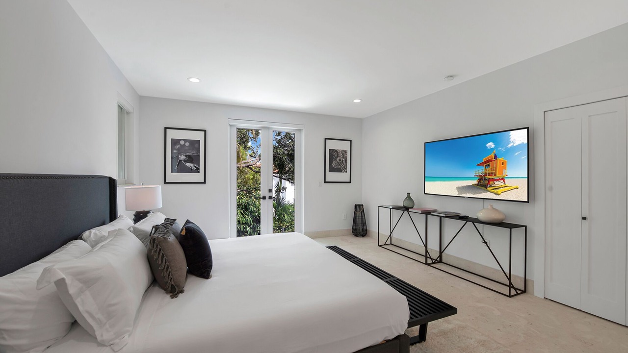 Photo of Bedroom in Coral Terrace