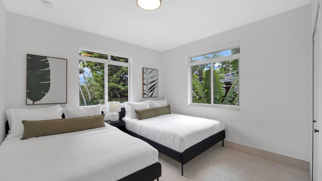 Photo of Bedroom in Coral Terrace