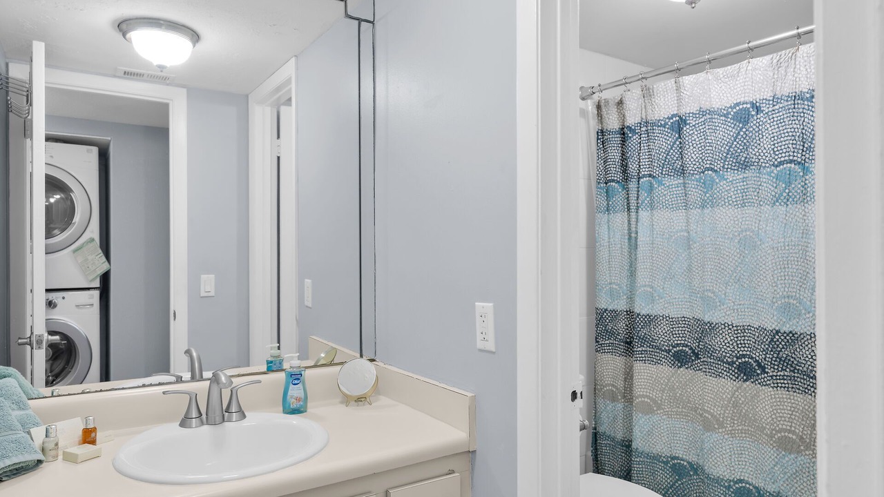 Photo of Bathroom in Marathon