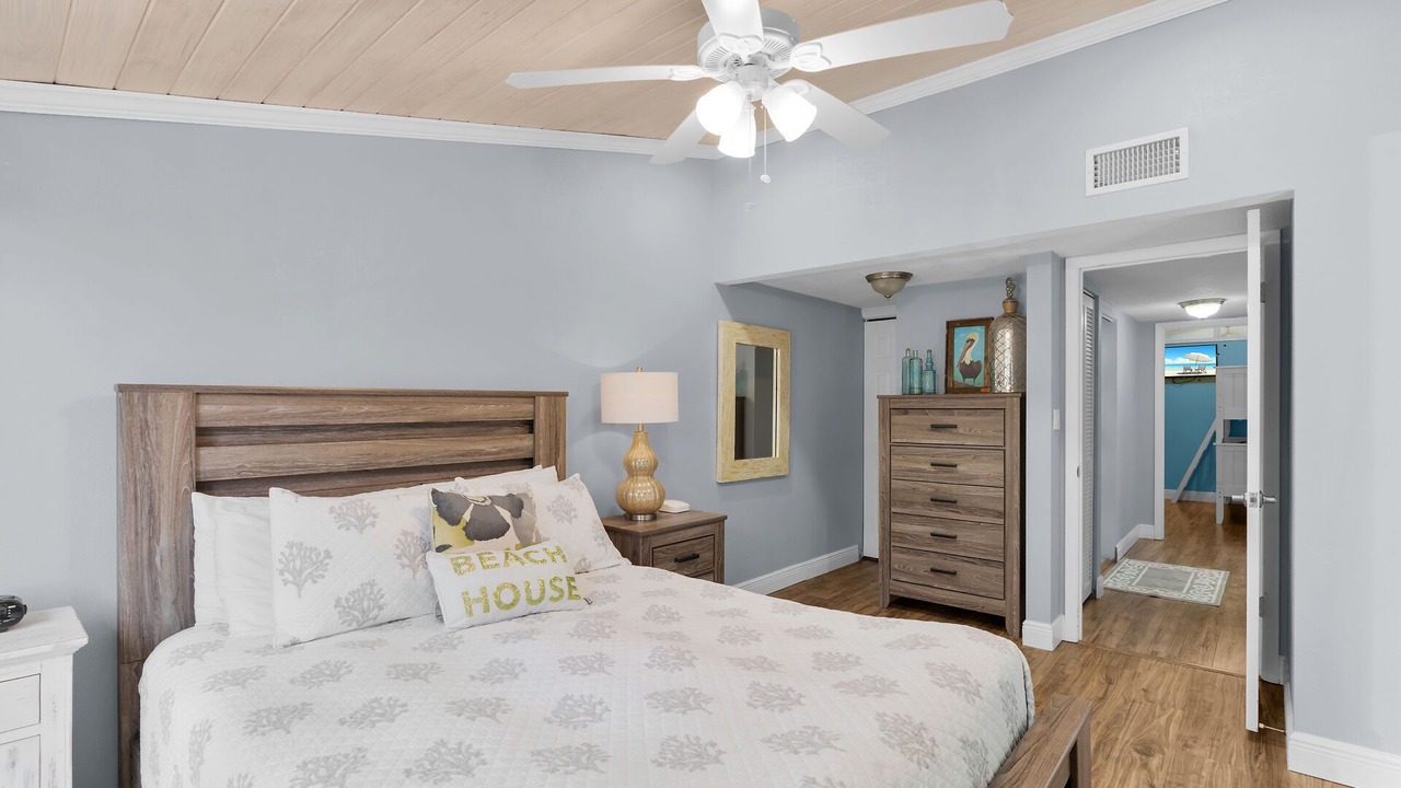 Photo of Bedroom in Marathon