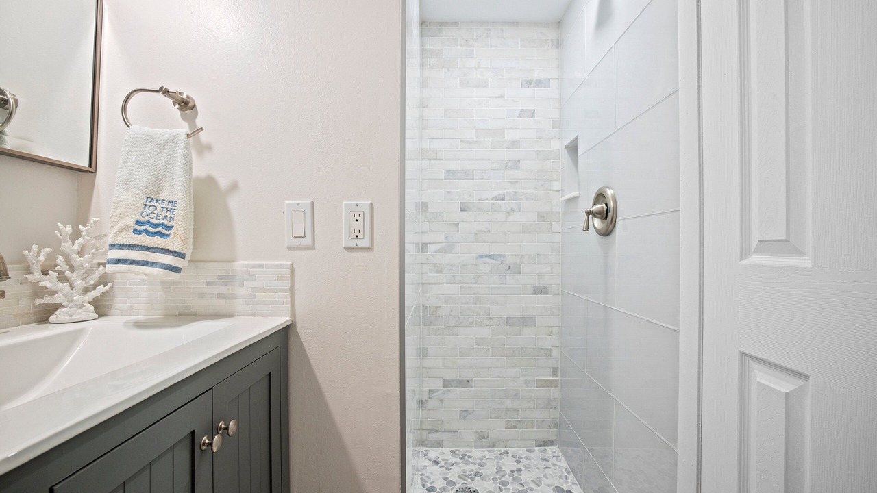 Photo of Bathroom in Marathon