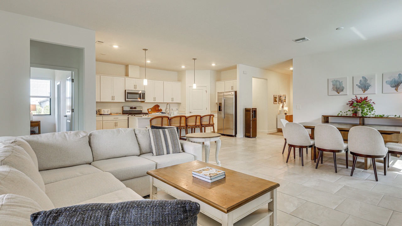 Photo of Livingroom in Estero